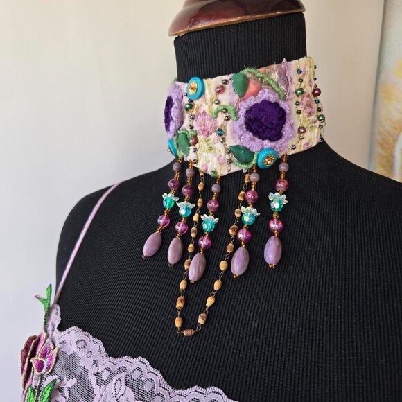 Purple Rose Choker Vintage Style Collar Lavender Fashion Romantic Necklace - Picture 4 of 7